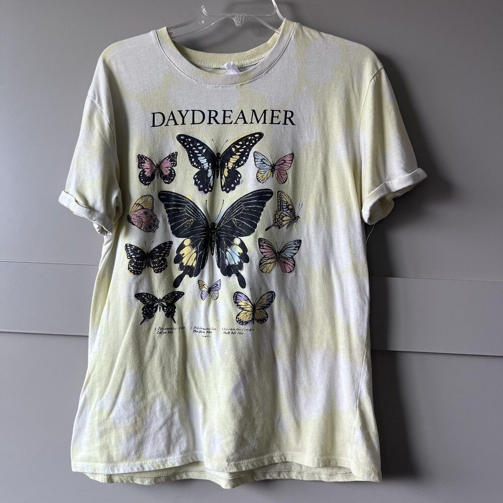 No Boundaries Daydreamer Butterfly Shirt Womens Large Yellow Tie‎ Dye Graphic
